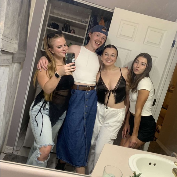 Meet your Posher, Truan - Picture 5 of 6